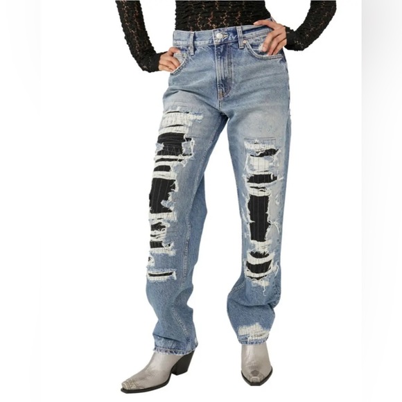 Free People We The Free Mccoy destroyed boyfriend jeans in blue - Size 27 - Picture 3 of 4